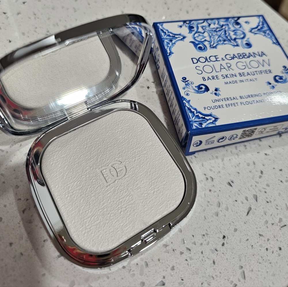 Dolce & Gabbana Blue and White Solar Glow Compact